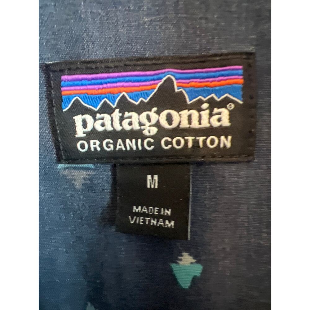 Patagonia Worn Wear
Men's Go-To Shirt Organic cotton size medium - Picture 6 of 12
